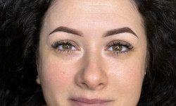 Обновление/перекрытие перманентного макияжа/ татуаж Мастер перманентного макияжа Александра Кривой Рог