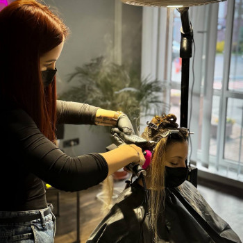 ЮЛІЯ ГУРА Б'юті Академія, Київ Фото - 10