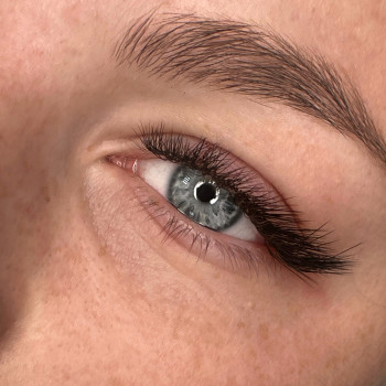 Фото из портфолио мастера Ольга Тичина (лешмейкер, Житомир)