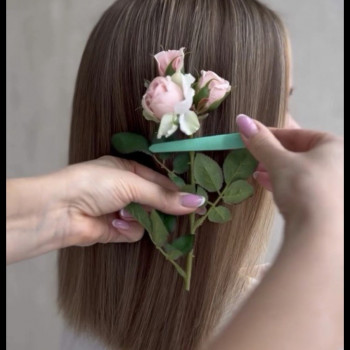 Освітлення волосся та тонування професійними продуктами, догляд від Dr.Sorbie, стрижка, яка Вдало підкреслює гарні риси обличчя завжди дарує гарний настрій і насолоду від візиту в салон "Victory "