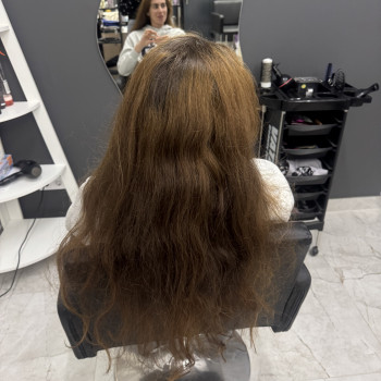 Креативна стрижка волосся
                    Парикмахер-стилист Виталина Ровно