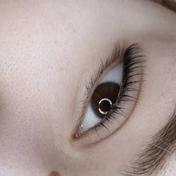 Ламінування вій