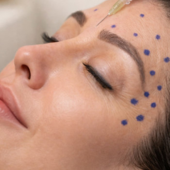 Esthenova, Київ Фото - 6