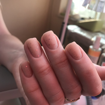 Манікюр Кривий Ріг