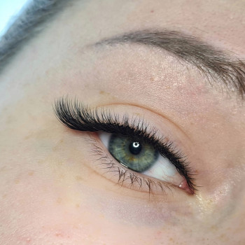 наращивание ресниц