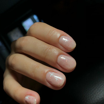 Маникюр на короткие ногти нежный прозрачный, фото - Мастер маникюра Анастасия Чуйко