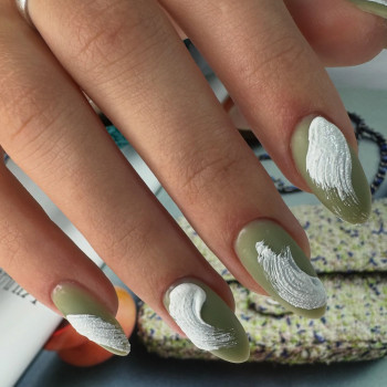 Оливковий манікюр текстурний, фото - Майстер манікюру Анна Тимкова