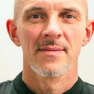 Масажист Юрій Тарасов на Barb.ua