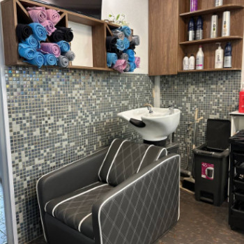 Фото з портфоліо салону Артишок (салон краси, Київ)