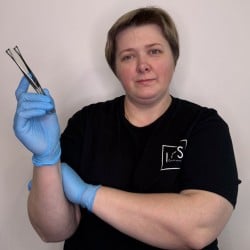 Дика Наталія