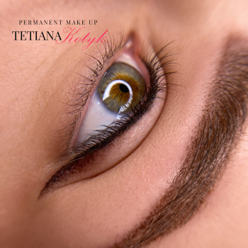 Перманентний макияж бровей
                    Мастер перманентного макияжа Татьяна Львов
