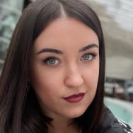 Майстер манікюру Юлия Київ,Василя Стуса, 35/37 район Святошино