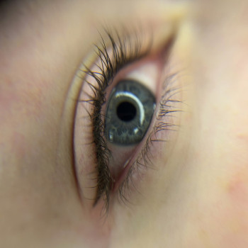 Міжвійка з маленькою стрілочкою