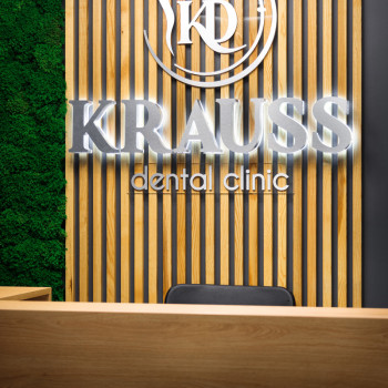 Фото з портфоліо клініки Krauss Dent (стоматологічна клініка, Київ)