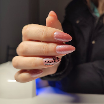 Укріплення нігтів гелем, полігелем, акрилом
                    Ногтевая студия Beautiful nails Ивано-Франковск