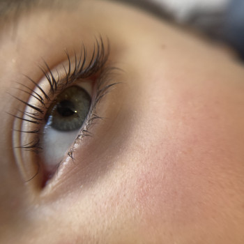 Ламінування вій