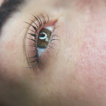 Ламінування вій