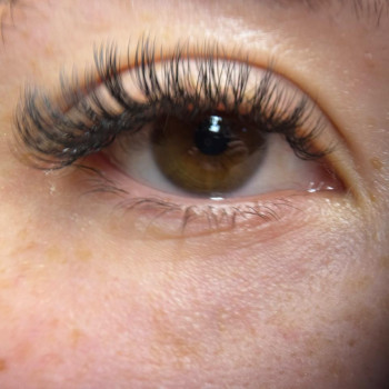  #лешмейкер
класиканарощуваннявій