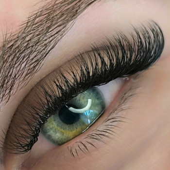 Наращивание ресниц
                    Лешмейкер Яна Днепр