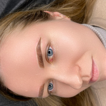 Перманент брів одразу після процедури