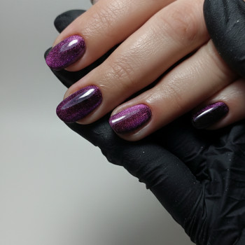 манікюр котяче око
