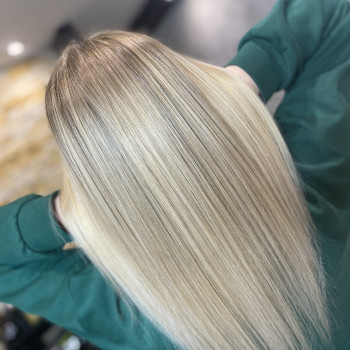 Догляд
                    Перукар-колорист Юлия Дніпро