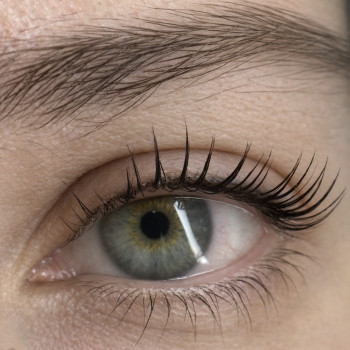 Ламінування вій в корейській техніці