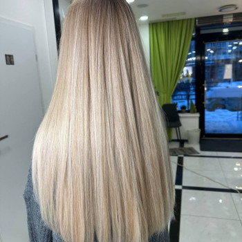 Фарбування волосся технікою Airtouch
                    Салон красоты Fargo Киев