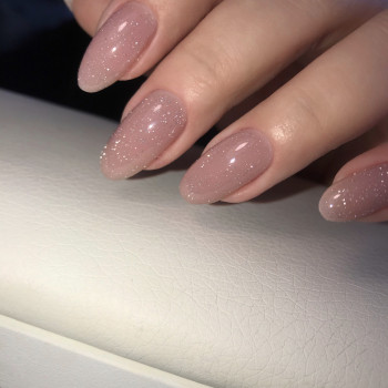 Фото из портфолио салона Alery Studio (ногтевая студия, Львов)