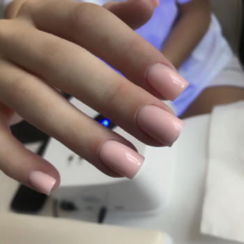 Фото из портфолио салона Alery Studio (ногтевая студия, Львов)