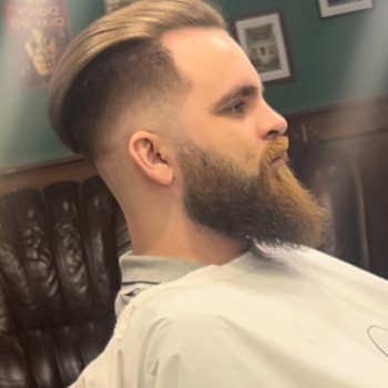 стрижка андеркат