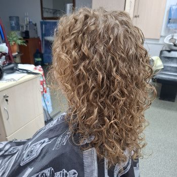 Завивка, фото - парикмахер Ольга Пруднікова