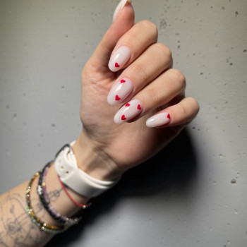 Пакетний формат манікюр (КОМФОРТ)
                    Майстер манікюру Мария Київ