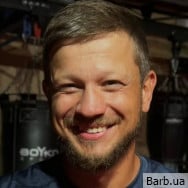 Фитнес тренер Илья Галашев на Barb.ua