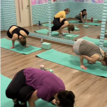 Йога Yoga
                    Фитнес клуб Grace Каменское