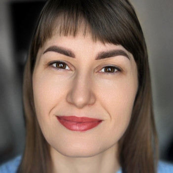 Перманентний макіяж брів мінеральними пігментами