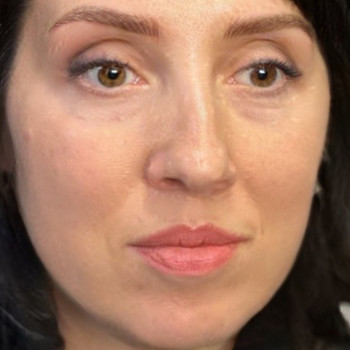 Волоскова техніка брів
                    Майстер перманентного макіяжу Оксана Кам'янське