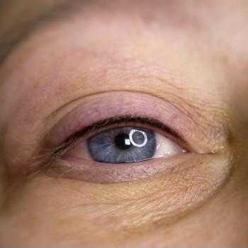 Межресничка
                    Мастер перманентного макияжа Ольга Харьков