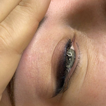 Загоєна стрілочка з розтушовкою.
Трішки і низ прокрасили.