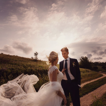  #весільнийфотографльвів #весільнісукнільвів  #фотографльвів #весільнафотосесіяльвів #карпати #фотосесіявкарпатах #карпативесілля #весіллякарпати #фотосессиякарпаты #свадьбакарпаты #фотографльвов #фотосессияльвов #фотосессиякарпаты #свадьбавкарпатах #весільнийсалонльвів #весільнісукні #весільнізачіски #весільниймакіяж #весільнийдекор