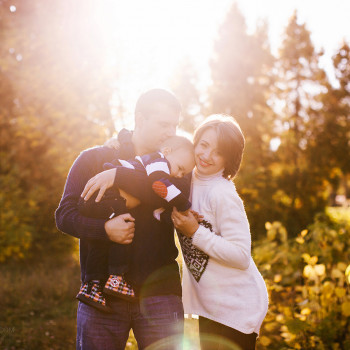 Сімейна фотосесія на природі дитяча, фото - Весільний фотограф Анна Шаульська