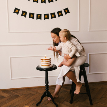 Сімейна фотосесія у студії мама донька, фото - Весільний фотограф Анна Шаульська