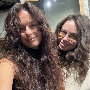 Фарбування безаміачним фарбником
                    Парикмахер Жанна Львов