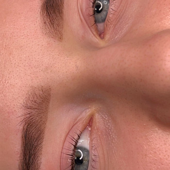 Комплекс оформлення брів та ламінування вій.