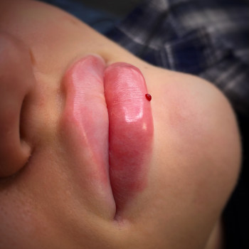 Контурна пластика губ., фото - майстер перманентного макіяжу Ольга Новікова