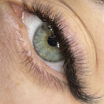 Фото из портфолио мастера Евгения (лешмейкер, Одесса)