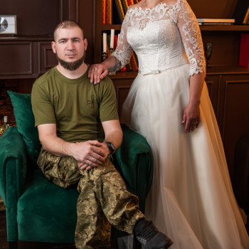 фотосесія в студії ,весільна,зйомка ,весільна Суми ,фотозйомка Ромни
 