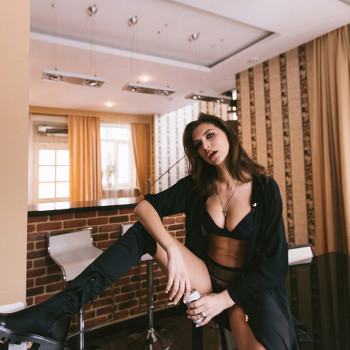 Фотосессия ню в нижнем белье студии, фото - Свадебный фотограф Анна Шаульская