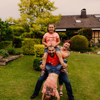 Семейная фотосессия на природе детская, фото - Свадебный фотограф Анна Шаульская