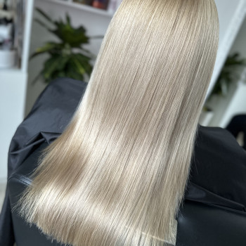 Фото из портфолио мастера Ирина Павлюк (парикмахер-колорист, Винница)